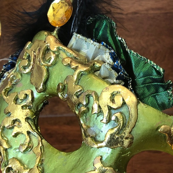 A set of 2 Mardi Gras Mask Stocking holders - Picture 2 of 2